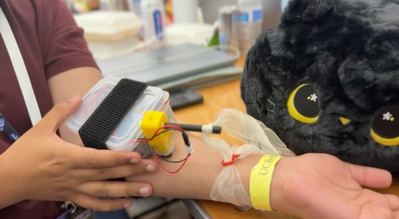 TheraCat wearable and companion prototype from the Devpost gallery
